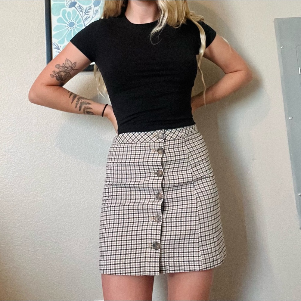 H&M houndstooth plaid skirt